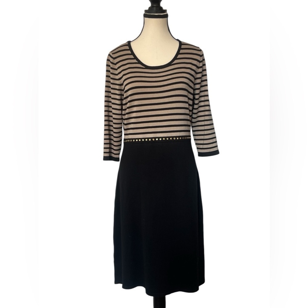 Calvin Klein Women’s size Medium dress black/ beige with gold waist accent